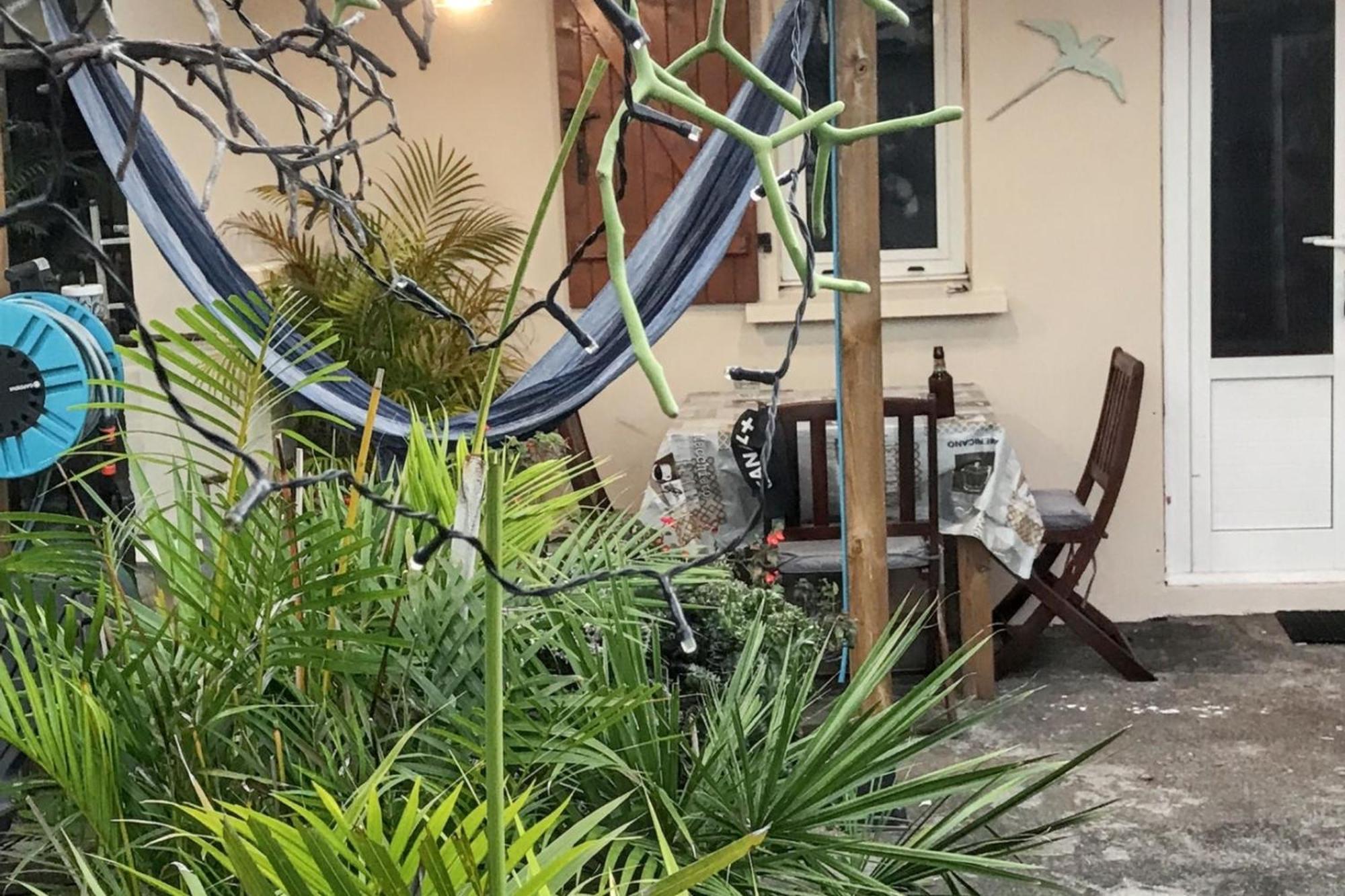 Maison Charmante A Bras-Panon Avec Piscine Et Jardin Exterior photo